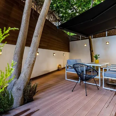 Backyard Modern House Nea Smyrni * Athens